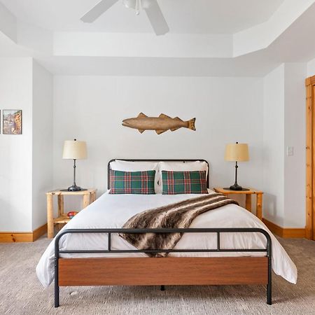 The Lodge, 'North Woods' Style, Boutique Galena Getaway! Esterno foto