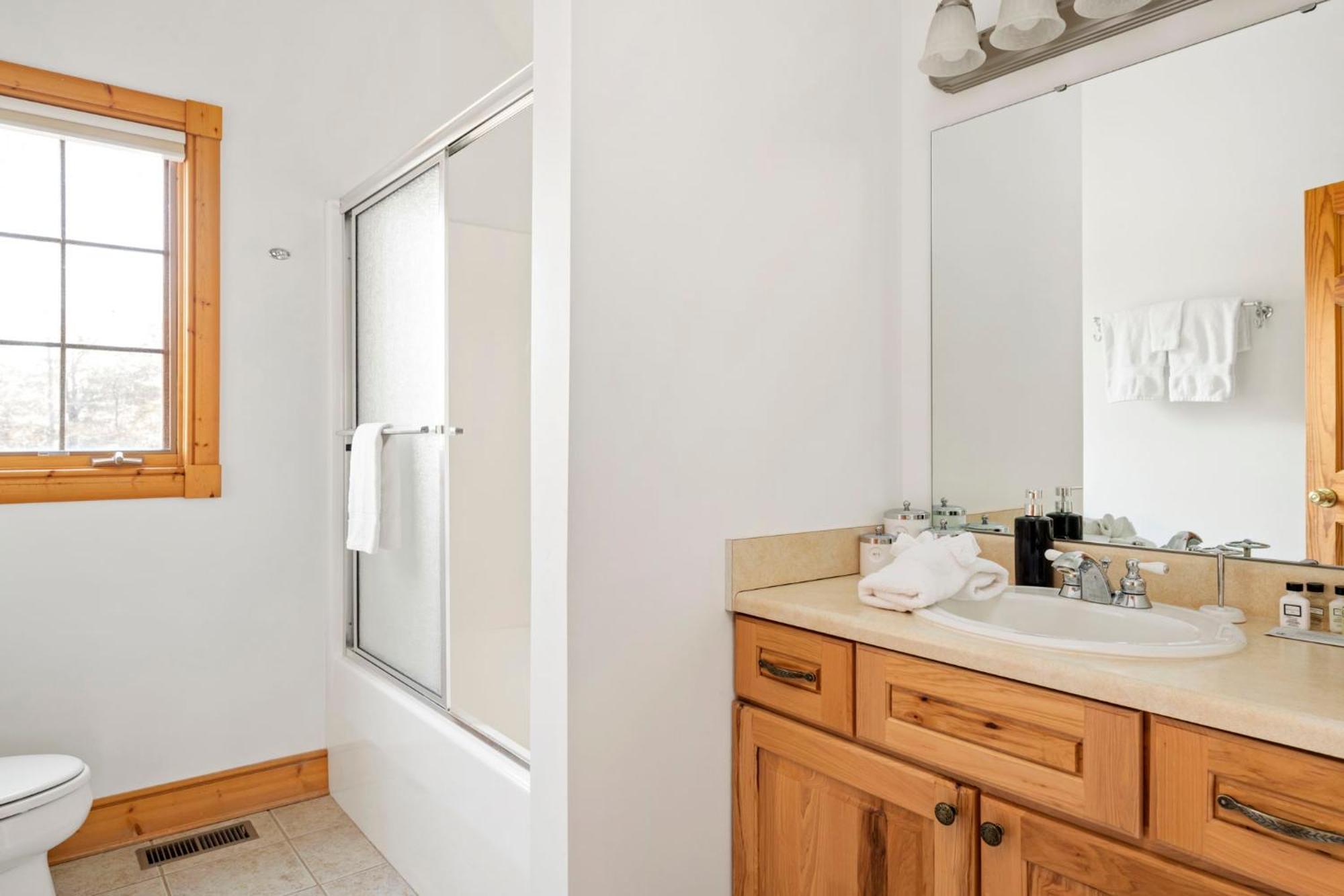 The Lodge, 'North Woods' Style, Boutique Galena Getaway! Esterno foto