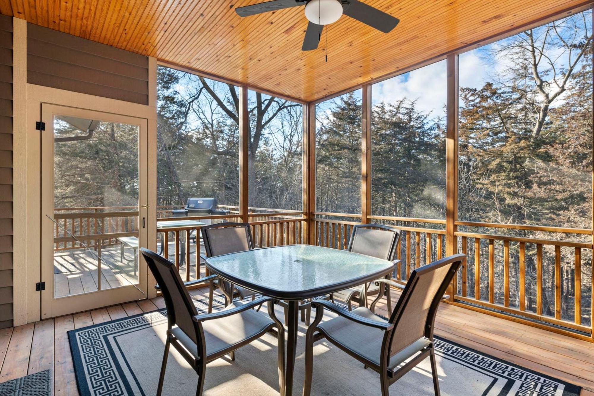 The Lodge, 'North Woods' Style, Boutique Galena Getaway! Esterno foto